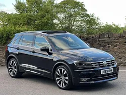 Black Used 2019 VW Tiguan R-line SUV | £17,995 (Fair price)