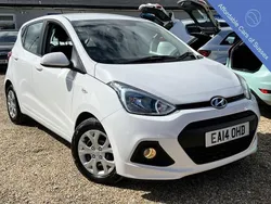White Used 2014 Hyundai i10 SE Hatchback | £6,295 (A bit pricey)