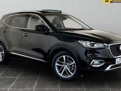 Black Used 2022 MG HS Exclusive SUV | £16,495 (Fair price)