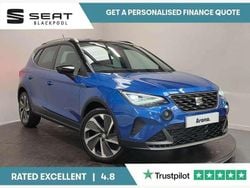 Blue New 2025 Seat Arona FR Sport SUV | £19,465 (Fair price)