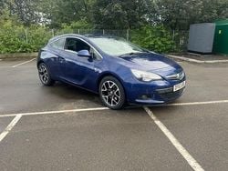 Blue Used 2014 Vauxhall Astra GTC SRi Hatchback | £2,450 (Fair price)