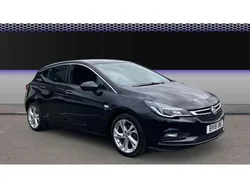 Blue Used 2018 Vauxhall Astra SRi Hatchback | £9,250 (Fair price)