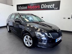 Black Used 2017 Skoda Octavia SE Technology Estate | £5,480 (Expensive)