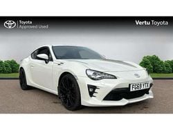 White Used 2019 Toyota GT86 GT Coupe | £18,999 (Fair price)