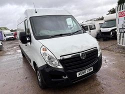 White Used 2017 Vauxhall Movano Van | £3,295 (Fair price)