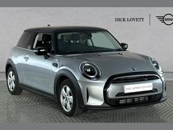 Silver Used 2023 Mini Cooper Classic Hatchback | £18,750 (Good price)