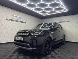 Black Used 2019 Land Rover Discovery 5 HSE Luxury SUV | £27,999 (Fair price)