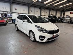 White Used 2018 Kia Carens MPV | £6,995 (Fair price)