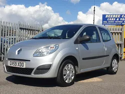Silver Used 2010 Renault Twingo Hatchback | £1,695 (Fair price)