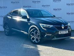 Black Used 2023 Renault Arkana Techno SUV | £18,395 (Fair price)
