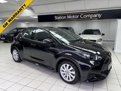 Black Used 2020 Toyota Yaris Hybrid Hatchback | £13,999 (Good price)