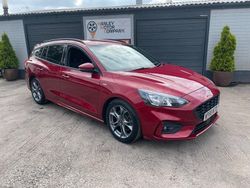 Red Used 2018 Ford Focus ST-Line Estate | £6,495 (Fair price)