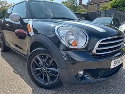 Black Used 2014 Mini Cooper D Hatch Hatchback | £5,295 (Fair price)