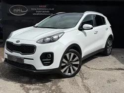 White Used 2017 Kia Sportage 3 SUV | £11,995 (Fair price)