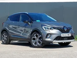 Grey Used 2022 Renault Captur SE SUV | £17,498 (Fair price)