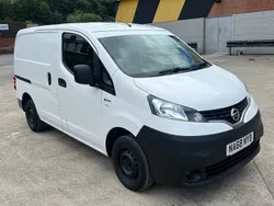 White Used 2018 Nissan NV200 Acenta Van | £7,750 (Fair price)