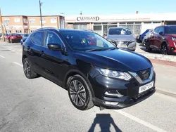 Black Used 2017 Nissan Qashqai N-Connecta SUV | £9,950 (Fair price)