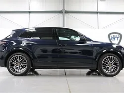 Blue Used 2021 Porsche Cayenne SUV | £57,950 (Good price)