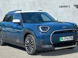 Indigo sunset blue Used 2024 Mini Aceman Exclusive SUV | £31,450
