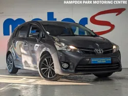 Decuma grey Used 2017 Toyota Verso Design MPV | £12,750 (Fair price)