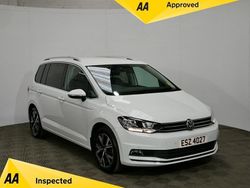 White Used 2020 VW Touran SEL MPV | £24,303 (Fair price)