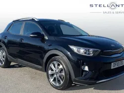 Black Used 2018 Kia Stonic 2 SUV | £7,757 (Fair price)