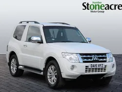 White Used 2015 Mitsubishi Shogun Warrior SUV | £18,495 (Fair price)