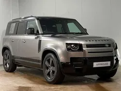 Silver Used 2024 Land Rover Defender SE Dynamic SUV | £64,000 (Fair price)