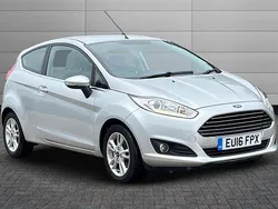 Silver Used 2016 Ford Fiesta Zetec Hatchback | £4,850 (Fair price)