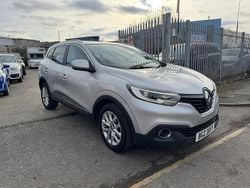 Silver Used 2016 Renault Kadjar Dynamique SUV | £3,999 (Super price)