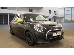 Used 2021 Mini Cooper SE Hatch Hatchback | £11,595 (Fair price)
