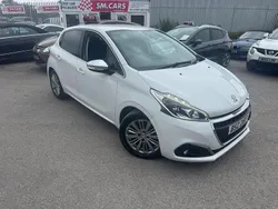 White Used 2017 Peugeot 208 Allure Hatchback | £4,795 (Fair price)