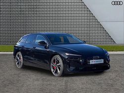 Black Used 2025 Audi e-tron Performance SUV | £59,995