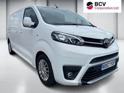 White Used 2017 Toyota Proace Comfort Van | £11,800 (A bit pricey)