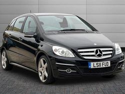 Black Used 2011 Mercedes B160 MPV | £4,290 (Expensive)