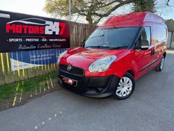Red Used 2014 Fiat Doblò MPV | £6,495 (Expensive)