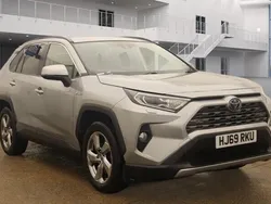 Silver Used 2020 Toyota RAV4 Hybrid SUV | £19,990 (Good price)