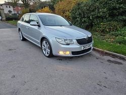 Silver Used 2013 Skoda Superb SE Hatchback | £4,995 (Good price)