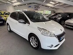White Used 2014 Peugeot 208 Style Hatchback | £3,500 (A bit pricey)
