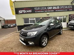 Grey Used 2018 Dacia Sandero Lauréate Hatchback | £6,450 (Fair price)