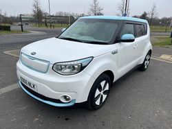 White Used 2016 Kia Soul EV SUV | £4,990