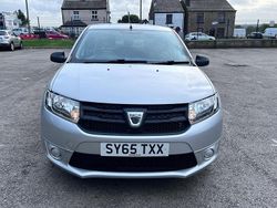 Silver Used 2015 Dacia Sandero Ambiance Hatchback | £3,140 (Good price)