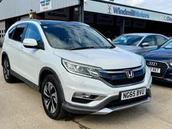 White Used 2016 Honda CR-V EX SUV | £12,450 (Fair price)