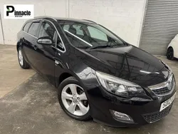 Black Used 2012 Vauxhall Astra SRi Estate | £2,995 (Good price)