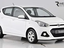 White Used 2017 Hyundai i10 SE Hatchback | £7,950 (Fair price)