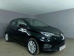 Black Used 2021 Renault Zoe Iconic Hatchback | £9,999 (Fair price)