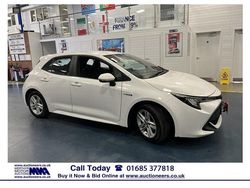 White Used 2021 Toyota Corolla Hatchback | £11,878 (Fair price)