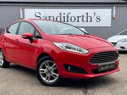 Red Used 2017 Ford Fiesta Zetec Hatchback | £9,000 (Fair price)