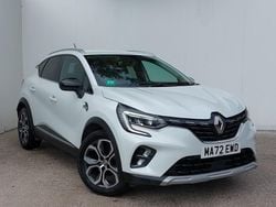 White Used 2022 Renault Captur SE SUV | £15,698 (Fair price)