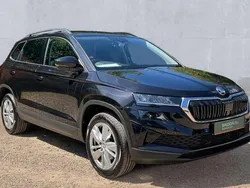 Black Used 2024 Skoda Karoq SE Drive SUV | £23,583 (Fair price)